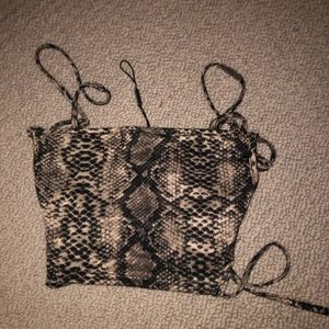 ZAFUL crop top snake style